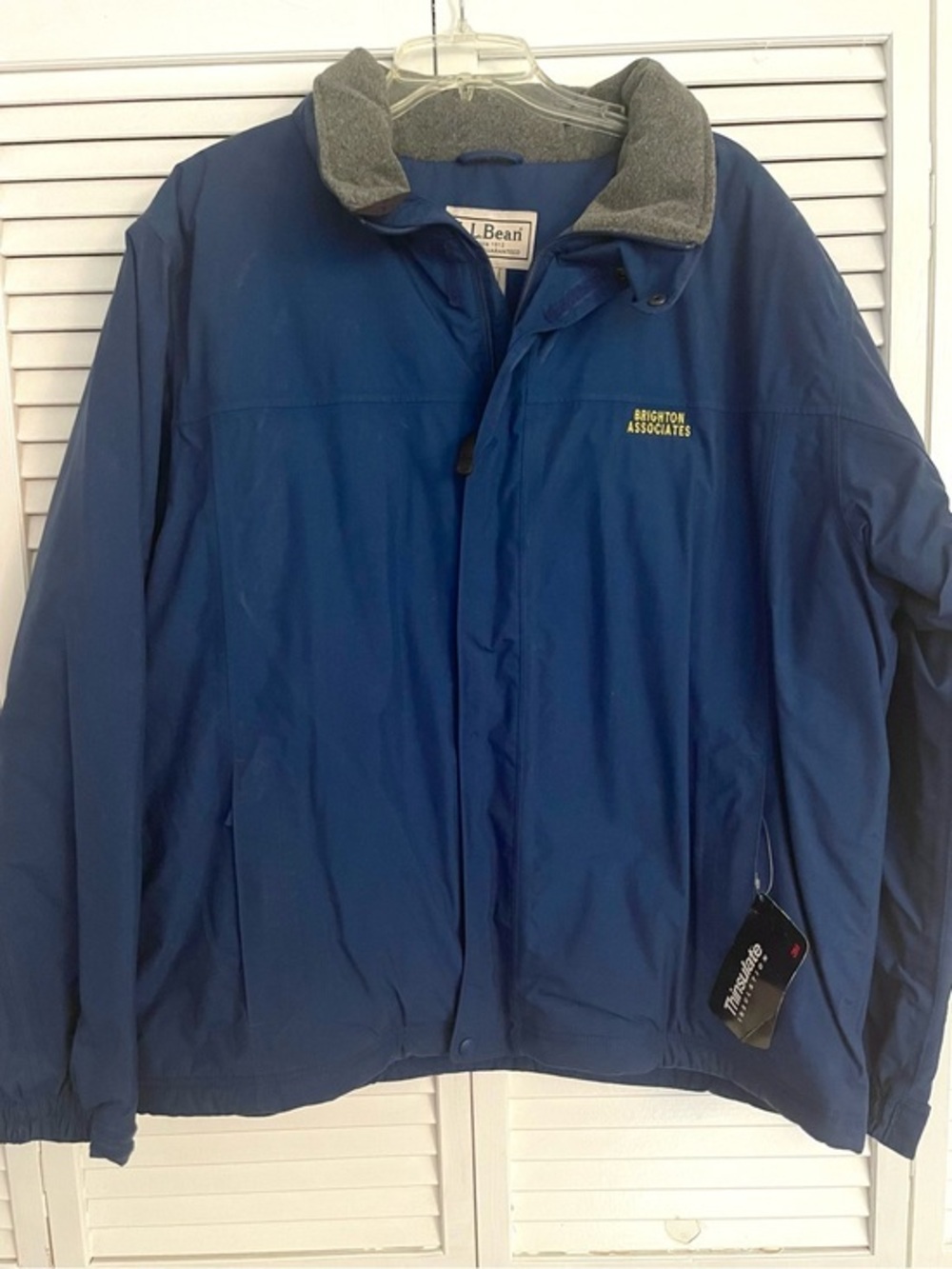 L.L. Bean Navy Warm-up Winter Jacket with Gray Fleece Collar!